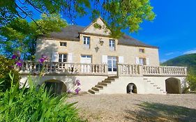 La Cabane Guesthouse